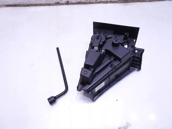 Kofferraummatte Toyota Verso OEM 64997-0F010 - Gebraucht image 3