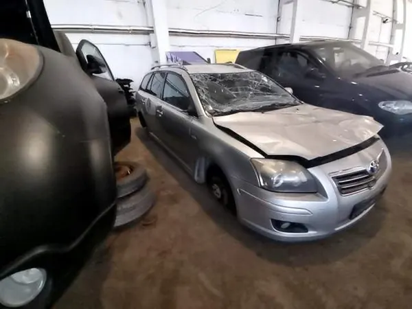 Supporti motore e cambio Toyota Avensis 2008 2.2L OEM image 5