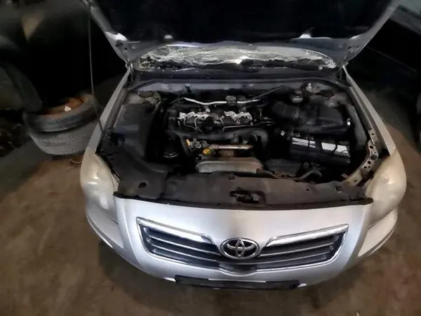 Supporti motore e cambio Toyota Avensis 2008 2.2L OEM image 6