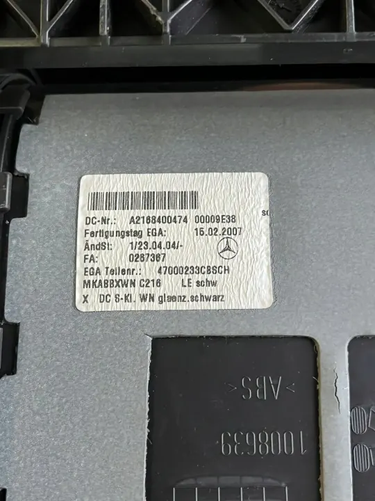 Compartiment arrière Mercedes CL500 OEM A2168400474 image 5