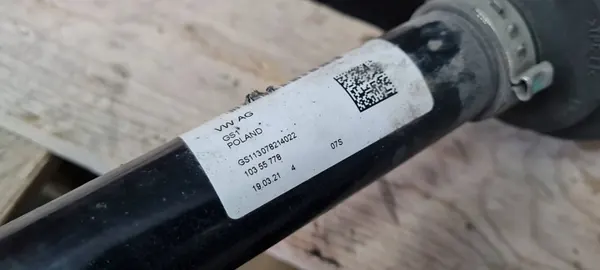 Audi A5 2.0 TDI Främre Halvaxel OE 8W0407271F image 10