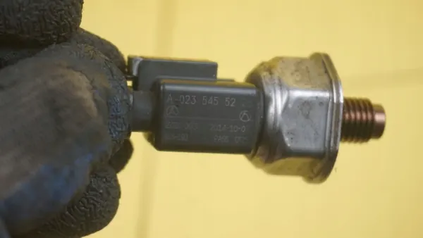 Kraftstoffdrucksensor OEM 651930 für Mercedes A W176 image 4