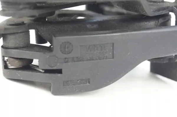 MERCEDES W203 Motorhuv A2038800264 Komplett A2038870427 image 6