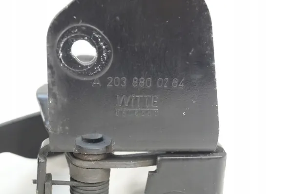 MERCEDES W203 Motorhuv A2038800264 Komplett A2038870427 image 8