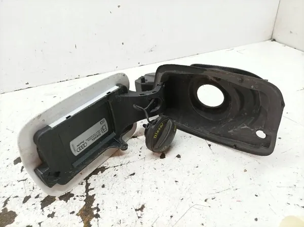 Bränsletanklock Audi A3 III (2013-2020) OEM 8V5809906 image 6