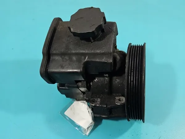 Servostyrningspump Mercedes W211 2.2 CDI 06-09 A0044667001 image 2