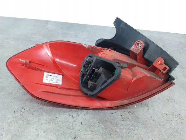 Luz Trasera Derecha Renault Clio III FL Kombi 8200586844 image 7