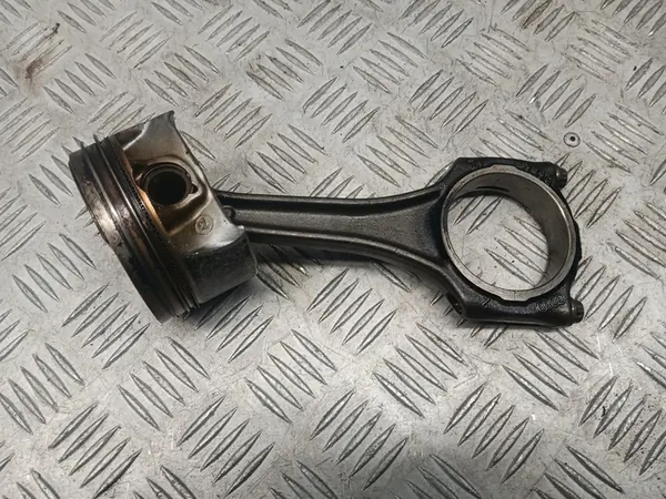 Audi Q7 4M 06M107066AB Kolvar image 5