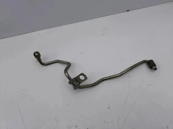 Turbolatausöljyputki OEM 04L145771H Audille image 2