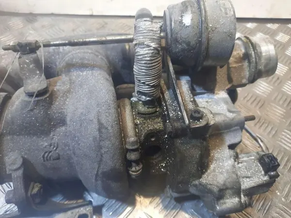 BMW Turbo OEM 7583908 5-sarja F10 3.0L bensiini image 7
