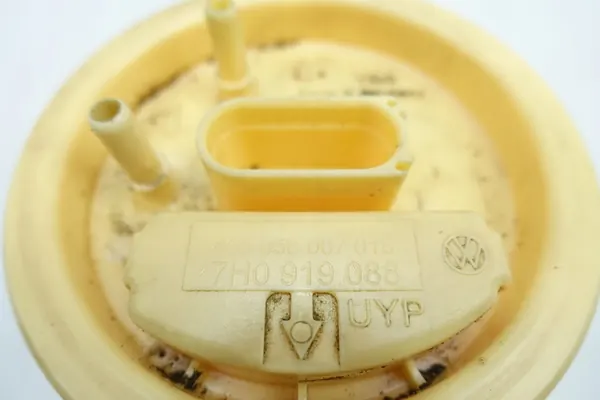 Brandstofpomp VW Transporter T5 image 5