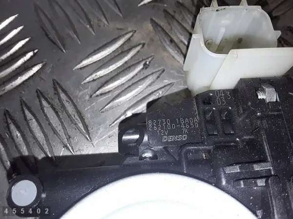 Nissan Fensterheber OEM 827301ba0a - Gebraucht image 4