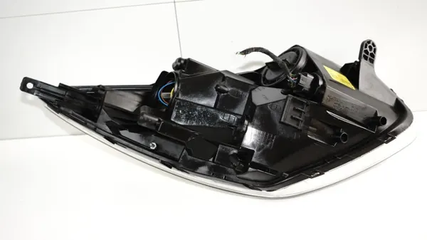 Farol dianteiro esquerdo OEM 362994849 Kia Venga 09-14 image 10