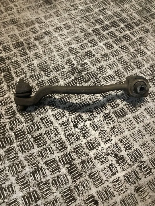 Mercedes-Benz E W212 2010 Right Lower Front Control Arm image 4