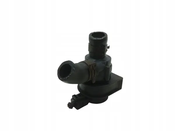 VOLVO V40 II 2.0 D3 Vattenpump Audi VW Skoda Seat 30950000 image 6