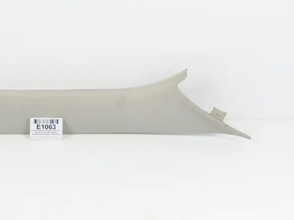 OEM 769110003R Couvre-poteau A avant gauche Renault Laguna III image 3