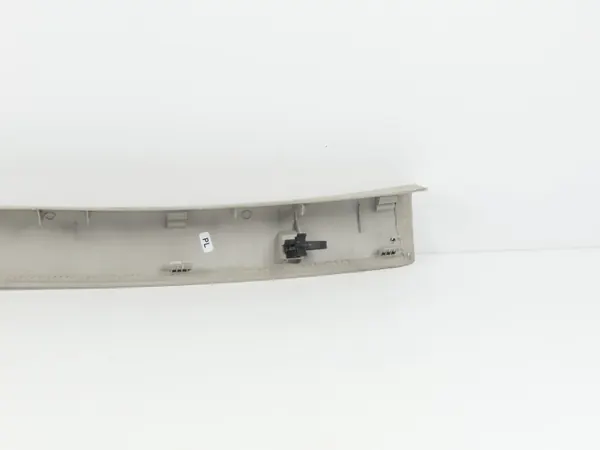 OEM 769110003R Couvre-poteau A avant gauche Renault Laguna III image 4