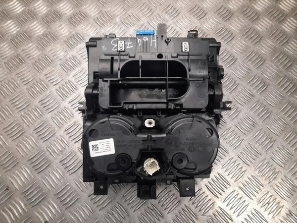 Drankhouder BMW OEM 6806796 voor 3 Serie 2019 image 5