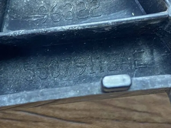 Dodge Durango III 2014 Suporte de para-choque traseiro image 10