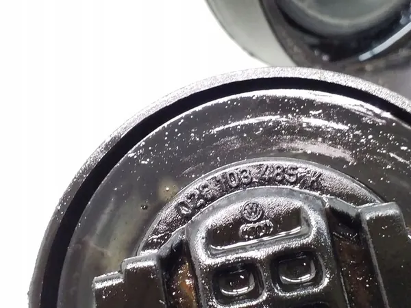 Volkswagen OE Tampa de enchimento de óleo com tampa image 4