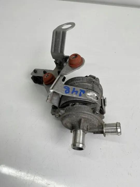 Pompe de circulation d'eau Audi OEM 9J1965567E image 7