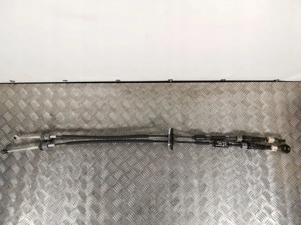 Enlace de cambios Hyundai Tucson OEM FBZ7006 - Usado image 2