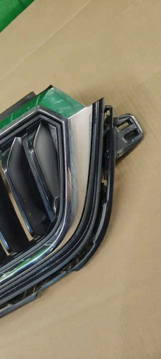 SKODA SCALA 19- Chrome Radiator Grill image 2