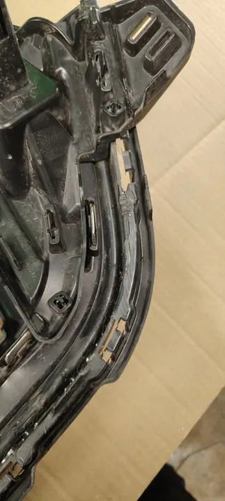 SKODA SCALA 19- Chrome Radiator Grill image 9