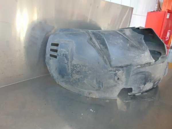 Ford Fiesta etupuskuri OEM 8A61-16115-BF Vasen image 7