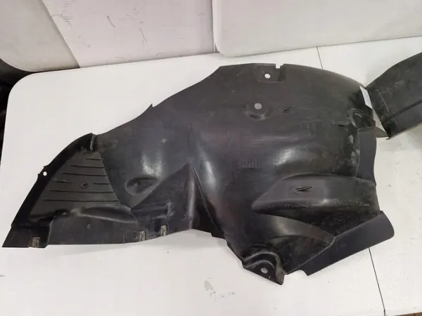 OEM 638407725R 638426238R Aile Avant Droite Complète image 3