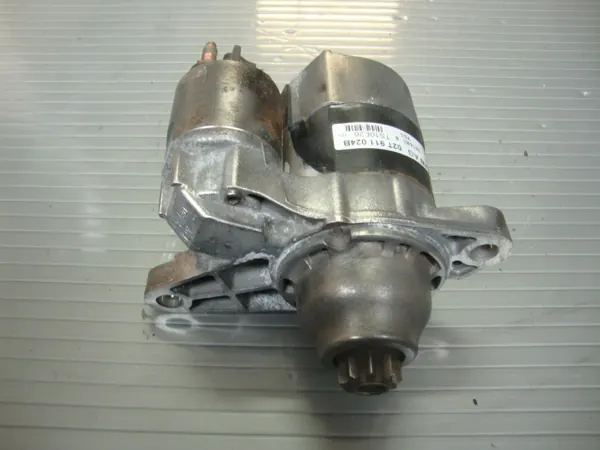 Motor de arranque VW POLO 2012 gasolina 63kW OEM 02T911024B image 2