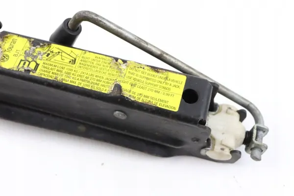 Macaco VW Touran I OEM 1T0011031A - Usado image 4