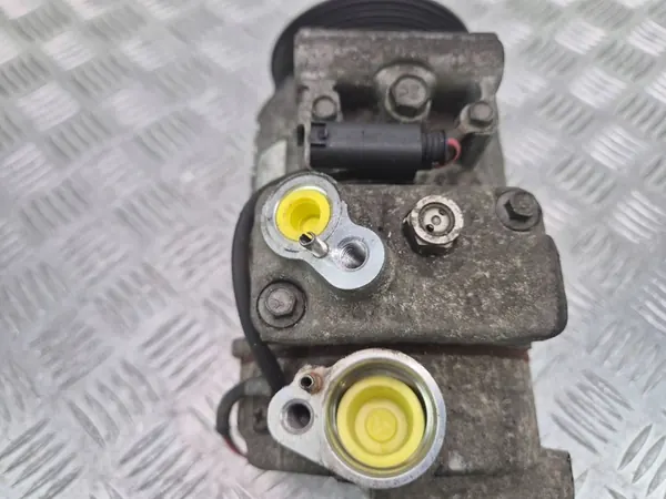 Compresor de aire acondicionado Mercedes-Benz A0012307911 image 4