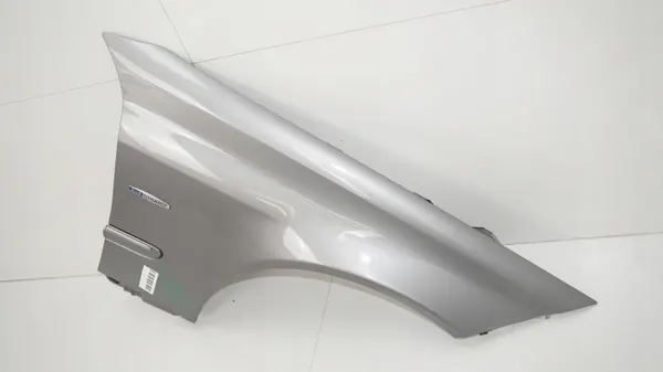Aile avant droite OEM 360184944 pour Mercedes W203 image 3