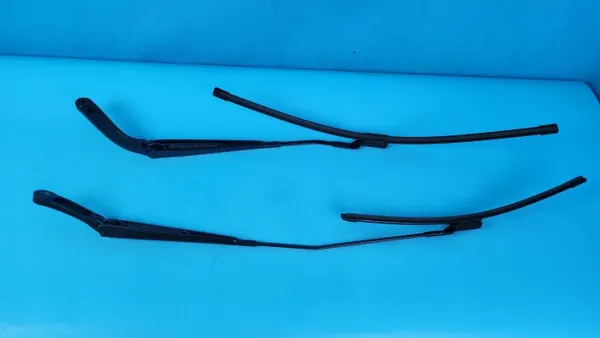 CUPRA LEON 23r pyyhinvarset OEM 5FA823723 image 7