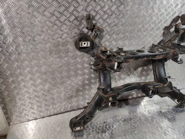 Jeep OE Achter Hulpframe OEM 000900623 image 3