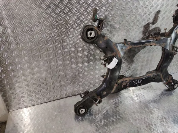 Jeep OE Achter Hulpframe OEM 000900623 image 4