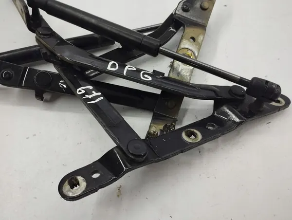 Maserati Quattroporte 2010 Conjunto de Dobradiça do Porta-Malas OEM image 2