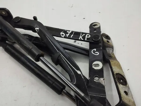 Maserati Quattroporte 2010 Conjunto de Dobradiça do Porta-Malas OEM image 3