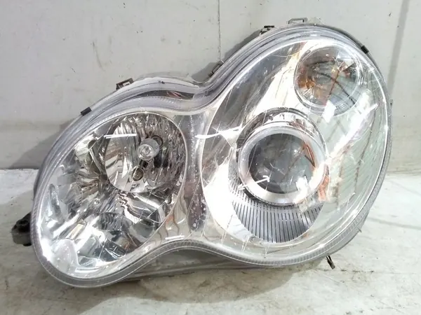 MERCEDES W203 VOORLAMP XENON A2038203759 image 2