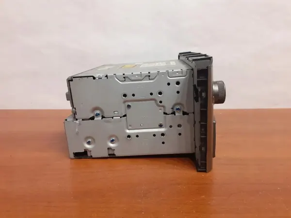 Toyota CD-vaihtaja OEM 8585 Avensis T25 2007 image 8