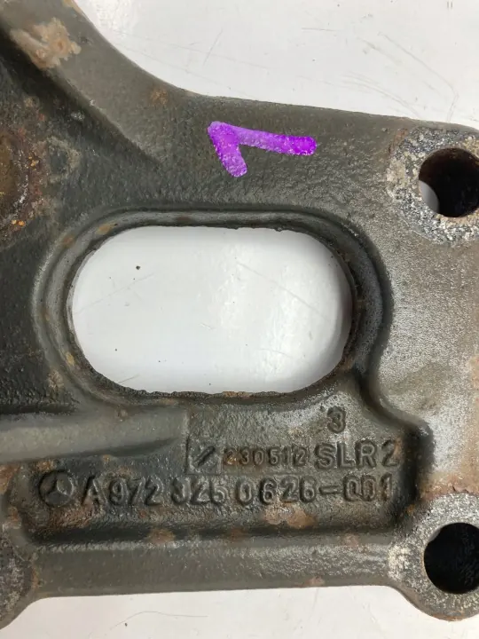 Mercedes Atego Achteras Stabilisatorbevestiging OEM A9723250626 image 3