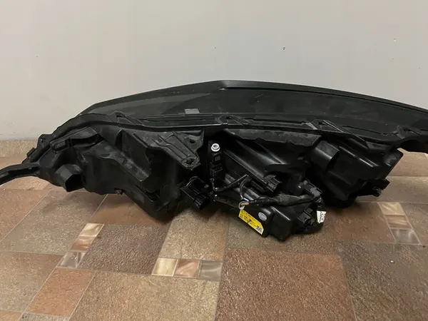 Oikea Etuvalaisin Nissan Qashqai J12 Full LED 1008002J image 7