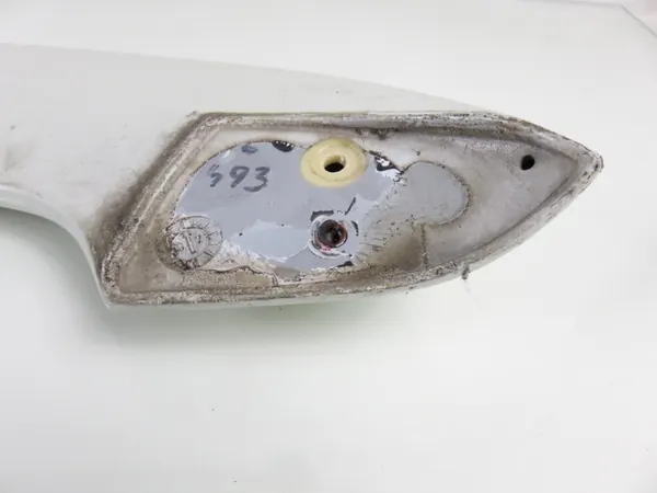 Suzuki Swift MK6 takaluukun spoileri OEM 990E062J85000 image 4