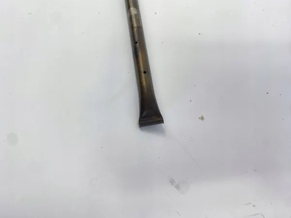 Oljesprutarrör OEM SDV104530 för Mercedes M102 image 3