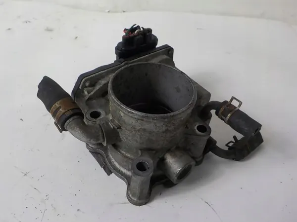 Kaasutinrunkio Suzuki Swift IV 1.6 16V OEM 57K01071 image 2