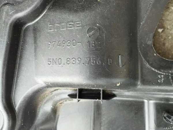 Elevador de vidro traseiro direito VW Tiguan 1 5N0 5N0839462A image 3