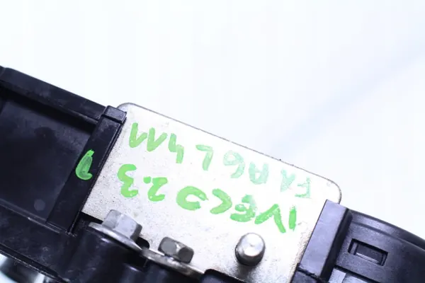 Válvula EGR Iveco OE usada OEM ODMA ZAWÓR image 4