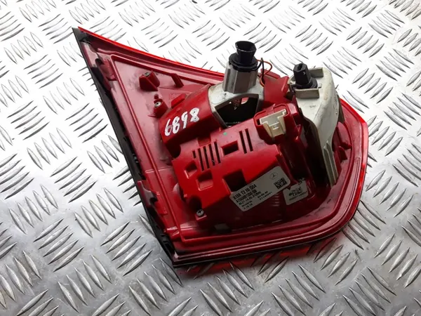 Lámpara Trasera Derecha Mercedes GLA 156 image 3