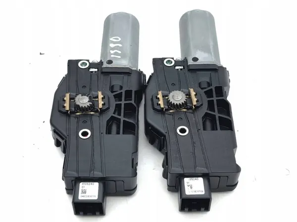 Honda ZR-V Schiebedachmotor OEM 1724414 - Gebraucht image 4
